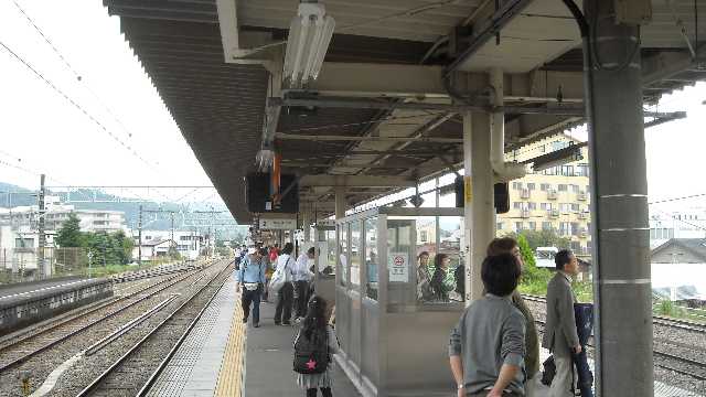 御殿場線の松田駅ホーム